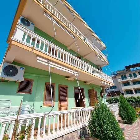 Velipoje Apartment Celaj Daire *