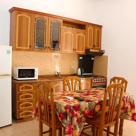 Velipoje Apartment Celaj Velipojë