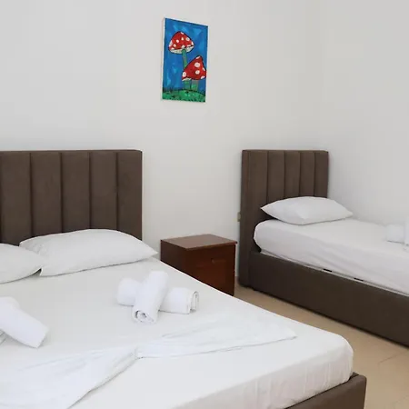 Velipoje Apartment Celaj