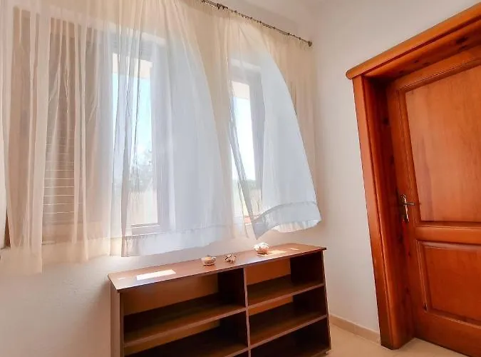 Apartament Celaj *
