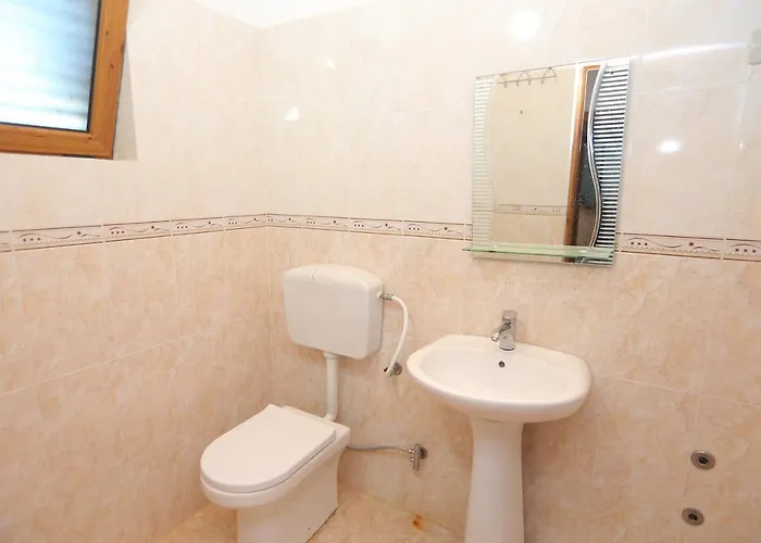 Apartament Celaj