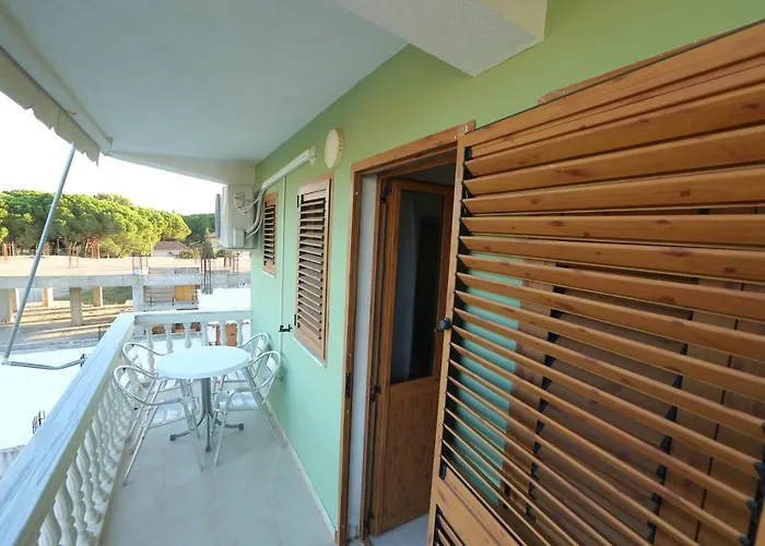 Apartament Celaj Velipojë